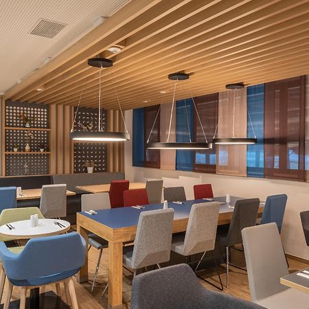 Holiday Inn Express - Hamburg South A7-As42 By Ihg 에게슈토르프 외부 사진