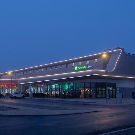 Holiday Inn Express - Hamburg South A7-As42 By Ihg 에게슈토르프 외부 사진