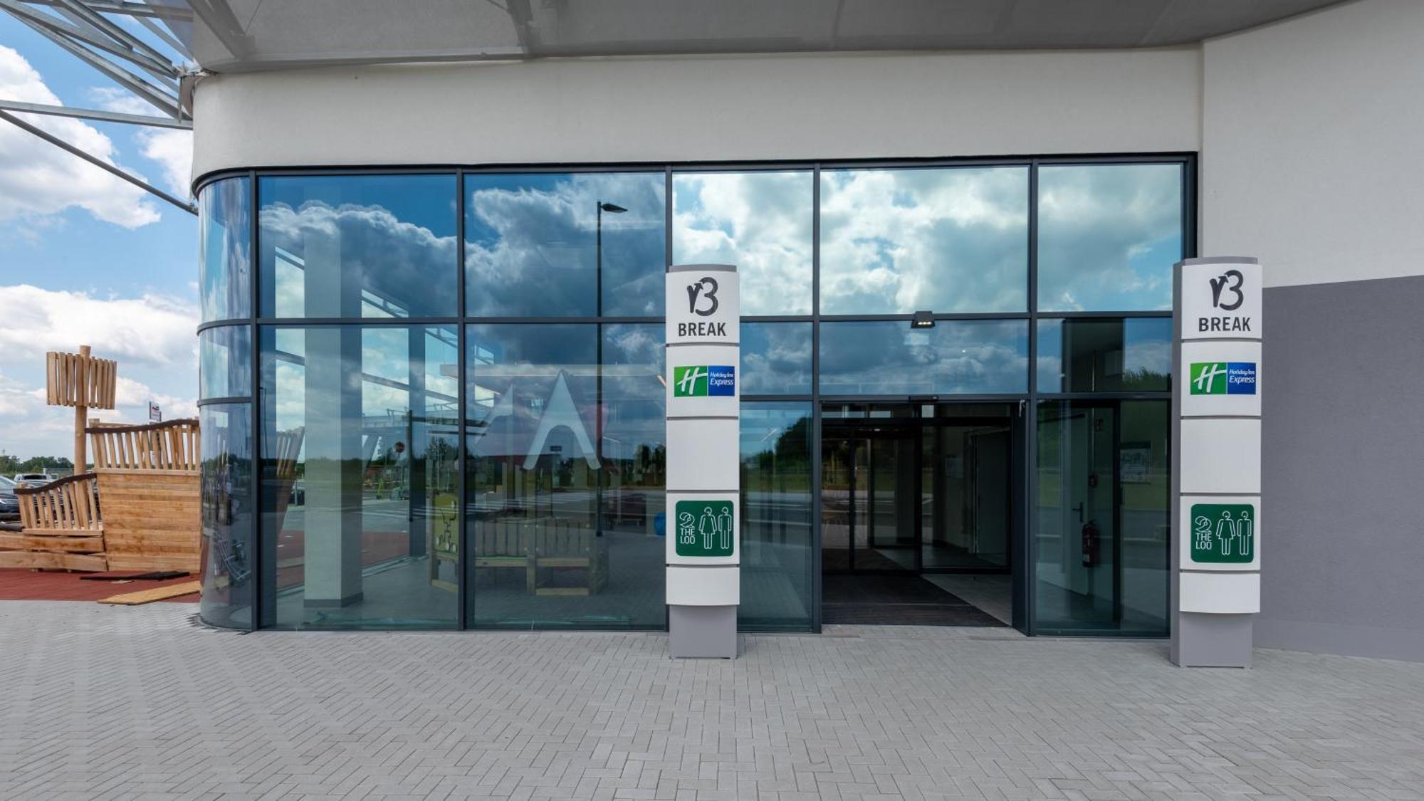 Holiday Inn Express - Hamburg South A7-As42 By Ihg 에게슈토르프 외부 사진